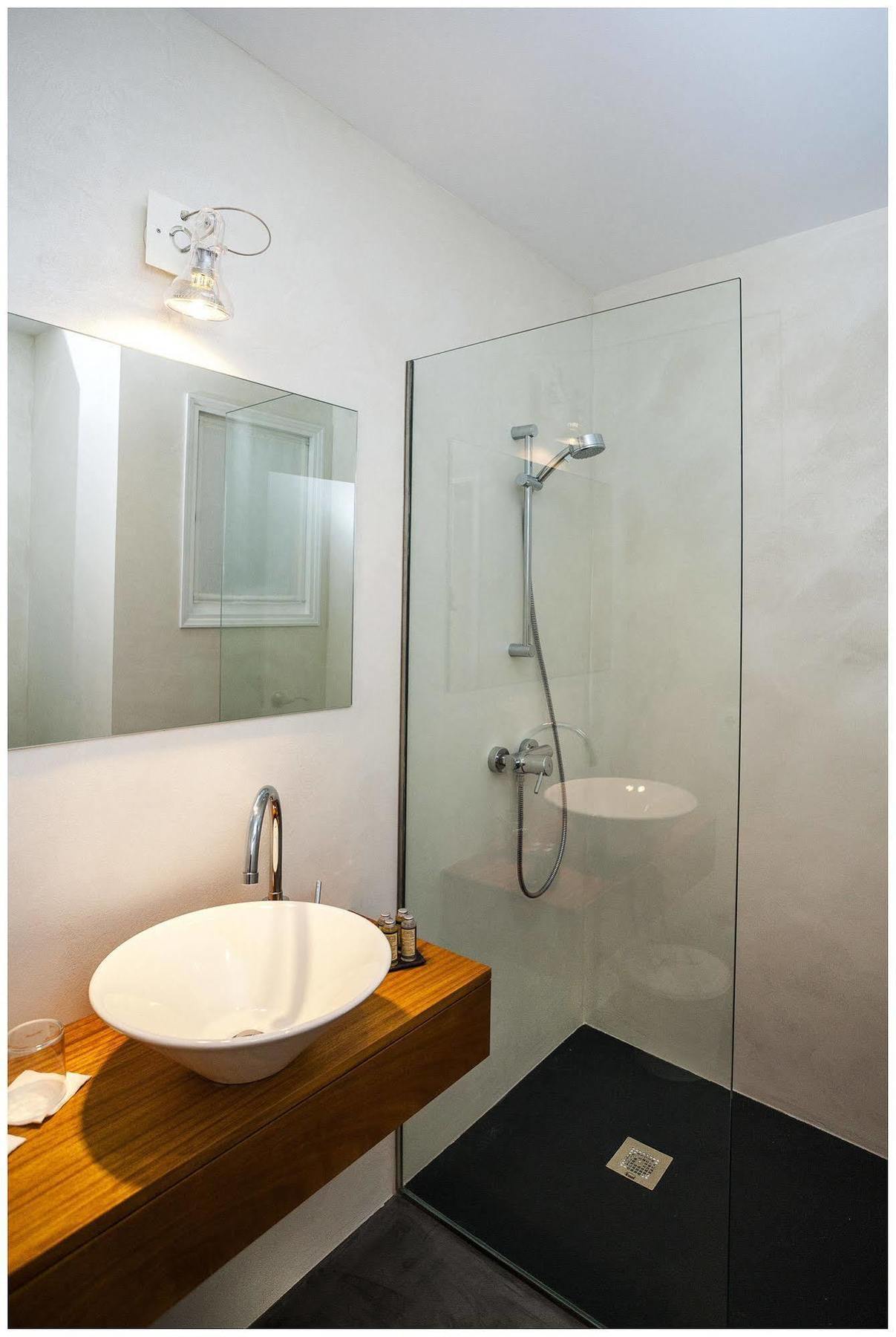 Cheap & Chic Hotel ซิวตาเดญา ภายนอก รูปภาพ
