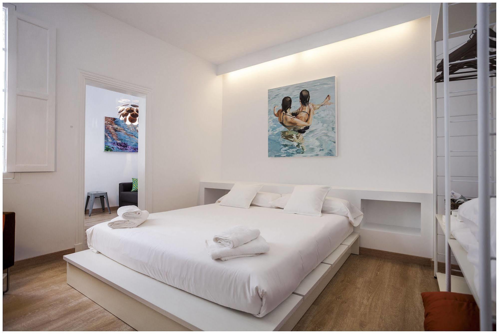 Cheap & Chic Hotel ซิวตาเดญา ภายนอก รูปภาพ