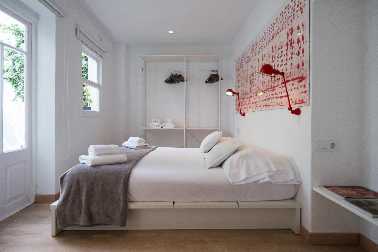 Cheap & Chic Hotel ซิวตาเดญา ภายนอก รูปภาพ